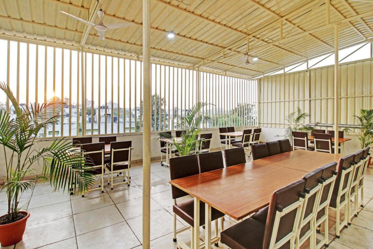 Treebo Krishna Regency Isbt Bus Stop Bhopal Zewnętrze zdjęcie